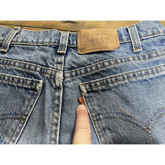 Vtg Levis 550 Orange Tab Jeans Men Fits 28x28 90s Made in USA - Picture 5 of 9